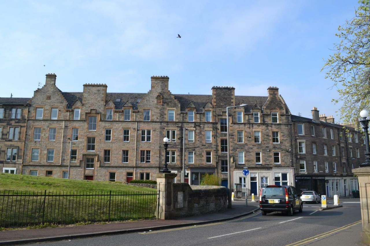 Beautiful Holyrood Park Apartment Edinburgh Luaran gambar