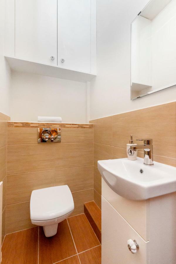 Beautiful Holyrood Park Apartment Edinburgh Luaran gambar